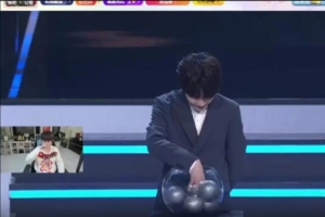 Doinb看刘青松抽到TES打GEN：现在刘青松变成再也不去TES了