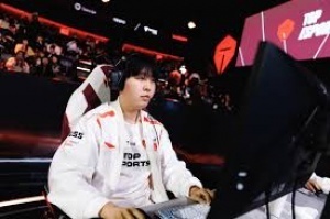 训练赛打累了？！Kanavi已有三日未登录峡谷之巅游戏账号