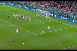 被晃到腰疼！日本球员忽视了梅西原地摆脱能力