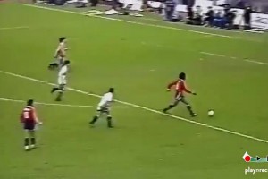 悲情人物！身中13枪去世的哥伦比亚前锋乌苏里亚加个人集锦！